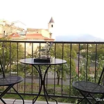 Mare 4 * Scalea