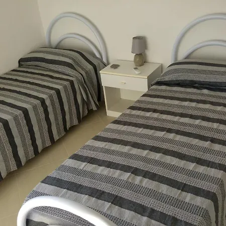 شقة Mare 4 *