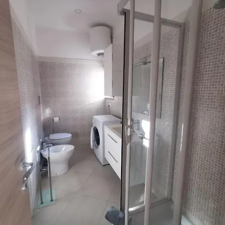 Mare 4 * 斯卡莱阿