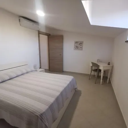 Mare 4 * 斯卡莱阿